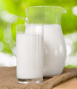 معلومات-الحليب-البقري-الغذائية